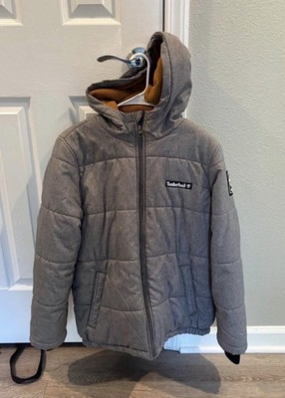 Timberland Youth Outdoor Jacket Size 18-20 XL Youth Puffer With Warm Interior